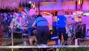 Un muerto y 3 heridos graves tras ataque en bar de Tulum